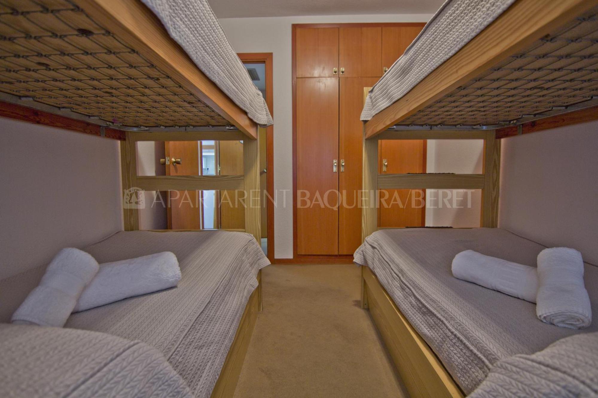 Apartarent 1500 Baqueira Beret Habitación foto