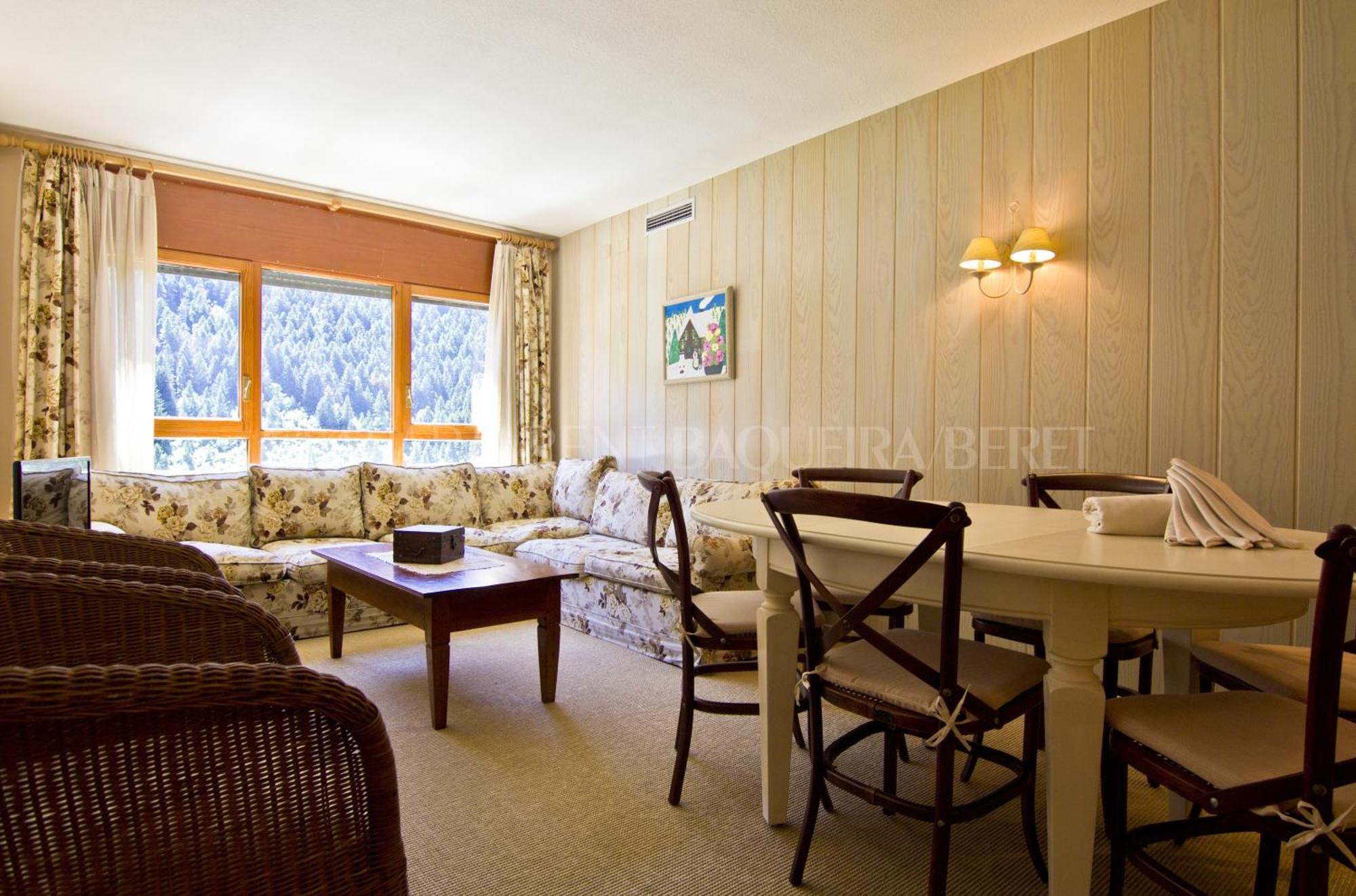 Apartarent 1500 Baqueira Beret Exterior foto